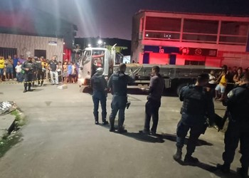 Colisão envolvendo um caminhão e uma motocicleta deixa vítima fatal na Zona Norte de Aracaju