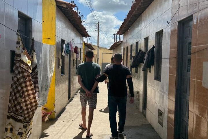Homem é preso por tráfico de drogas em Tobias Barreto após denúncias
