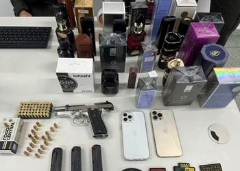 Polícia apreende pistola, munições e produtos importados sem nota fiscal em Aracaju