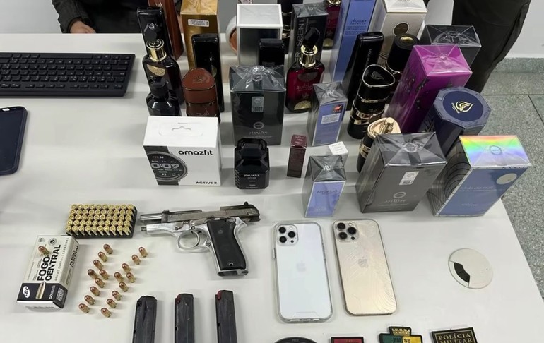 Polícia apreende pistola, munições e produtos importados sem nota fiscal em Aracaju