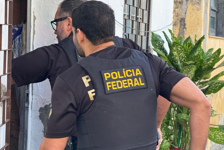 Homem é preso em flagrante em posse de material de abuso sexual infantil em Aracaju