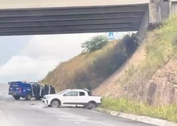 [VÍDEO] Três homens morrem em confronto com a polícia na BR-101, em Propriá