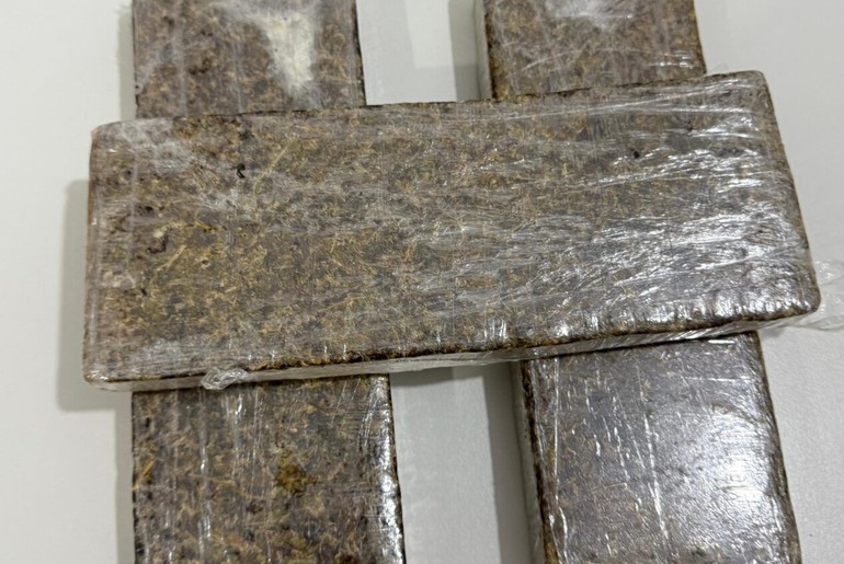 Homem é preso com quase 3kg de maconha em Propriá