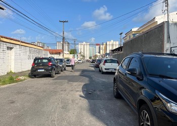 Trânsito na rua Péricles Muniz Barreto terá sentido único a partir de terça-feira (30)