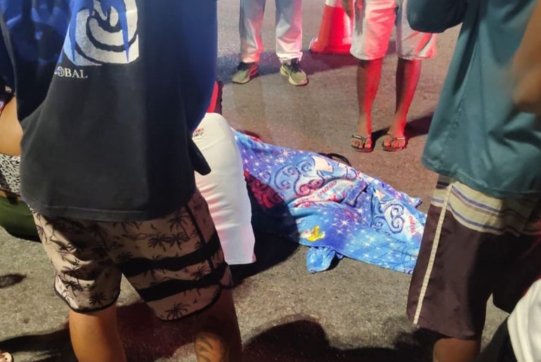 Mulher morre e outras duas pessoas ficam feridas após invasão a residência em Umbaúba