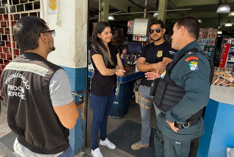 Operação conjunta fiscaliza comercialização irregular de bebidas alcoólicas em Sergipe