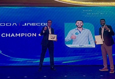 Mecânico Sergipano ganha prêmio de melhor do mundo em competição global na China