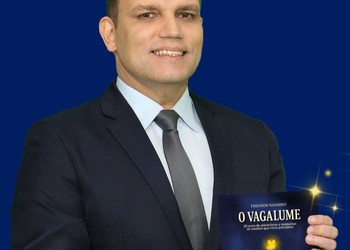 Fredson Navarro faz lançamento do livro ‘O Vagalume’, em Aracaju