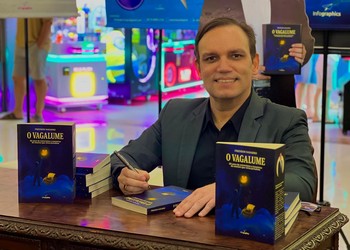 Lançamento do livro de memórias "O Vagalume", do jornalista Fredson Navarro, acontece em Aracaju