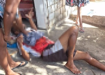Homem é esfaqueado dentro de mercearia no bairro Industrial, em Aracaju