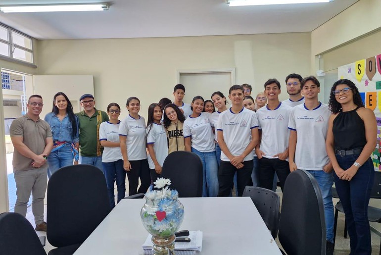 Alunos da rede pública participam da Copa de Empreendedorismo EZ em Aracaju