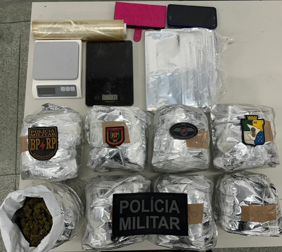 Mulher é presa com mais de 4 kg de maconha em Aracaju