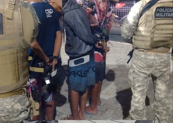 Três suspeitos de roubo são presos no Conjunto João Alves, em Socorro