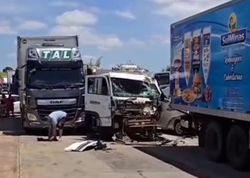 Colisão entre veículos deixa uma pessoa ferida na BR-101 em Japaratuba