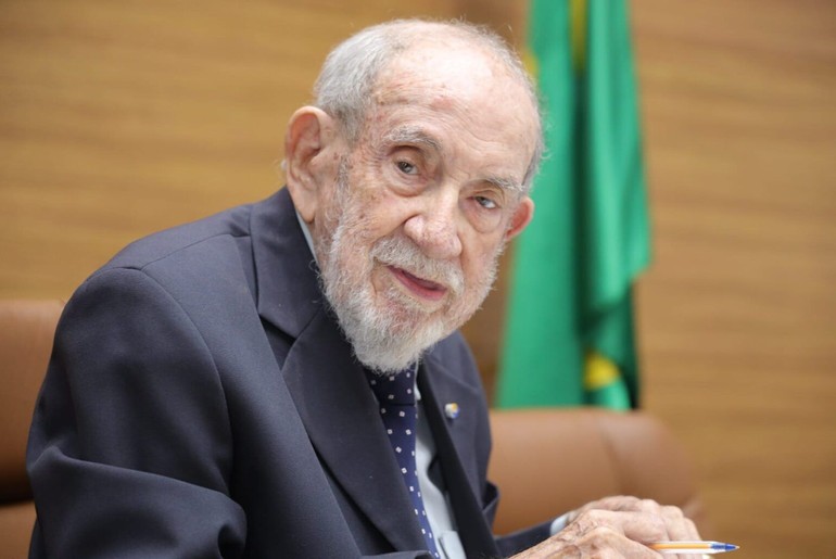 Morre aos 90 anos Deoclécio Vieira Filho, Secretário Especial da Alese em Aracaju