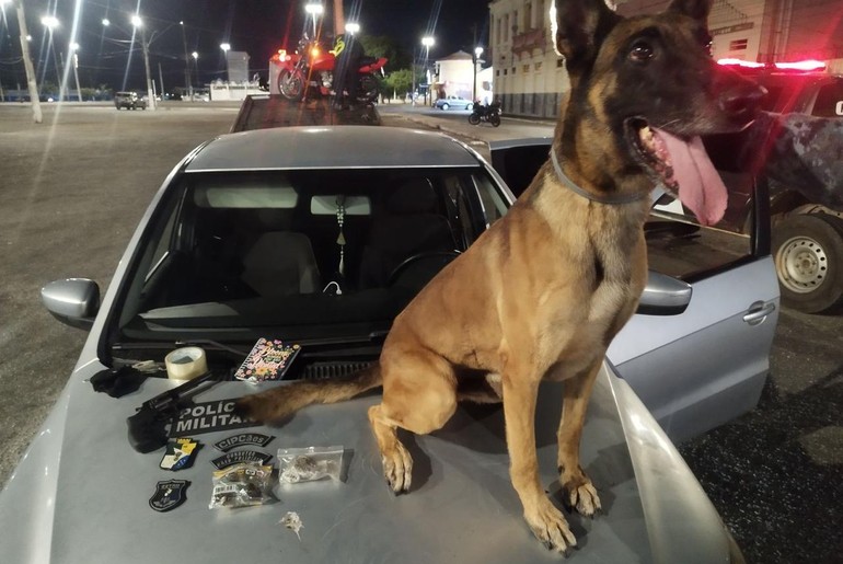 Casal é preso por tráfico de drogas e porte ilegal de arma no Centro de Aracaju