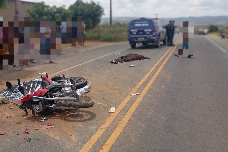 Colisão na SE-361 deixa duas mulheres mortas em Simão Dias