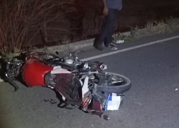 Colisão frontal na SE-230 deixa dois jovens mortos em Poço Redondo; motorista fugiu do local