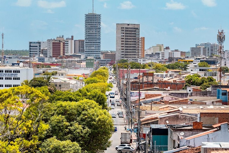Aracaju é a 2ª capital do NE com melhor equilíbrio entre empregos formais e benefícios sociais