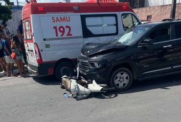 Colisão entre moto e picape deixa uma mulher morta e outra ferida em Socorro