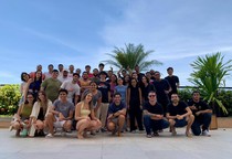 Estudantes de Medicina da UFS encenam "O Futuro da Humanidade" no Teatro Atheneu