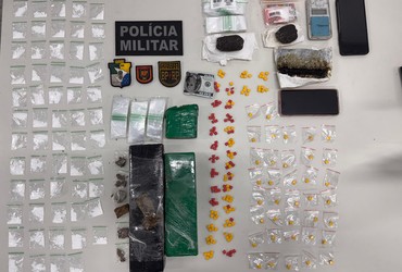 Polícia apreende quase 2,5 kg de drogas após fuga e troca de tiros em Aracaju