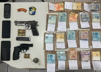 Suspeitos de assalto são presos com armas e dinheiro após perseguição em Riachão do Dantas