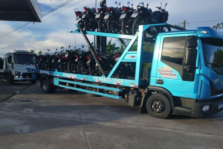 Fiscalização apreende 40 veículos irregulares e registra mais de 100 infrações na Barra dos Coqueiros