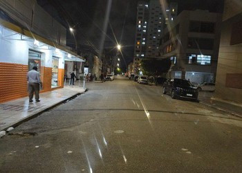 Motociclista de 20 anos perde perna após acidente e precisa de doação de sangue