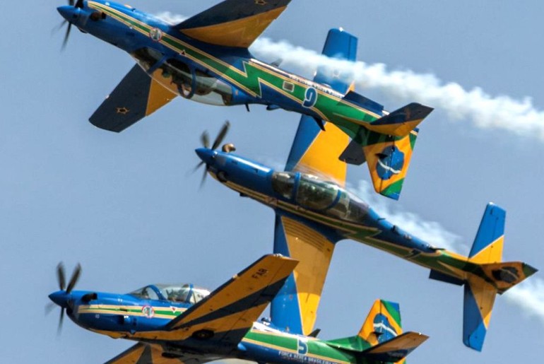 Esquadrilha da Fumaça fará apresentação em aniversário de 171 anos de Aracaju