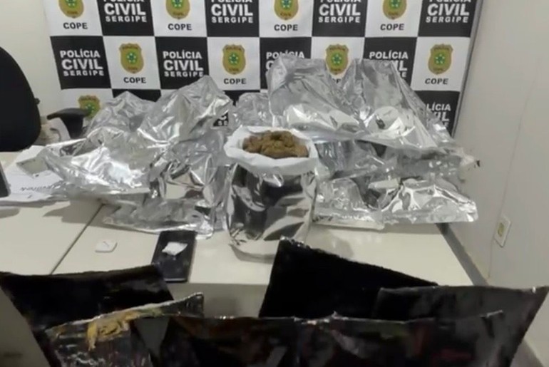 Dois suspeitos de tráfico interestadual de drogas são presos na zona sul de Aracaju