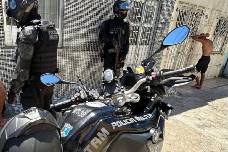 Homem com mandado por tráfico de drogas é preso em Aracaju