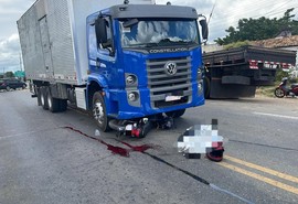 Idoso de 70 anos morre em acidente entre caminhão e moto na SE-170