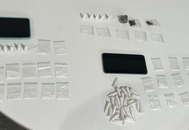 Operação desarticula ponto de tráfico em quiosque e prende casal em Itabaiana