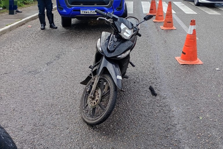 Colisão entre duas motocicletas deixa três feridos na SE-065, em São Cristóvão