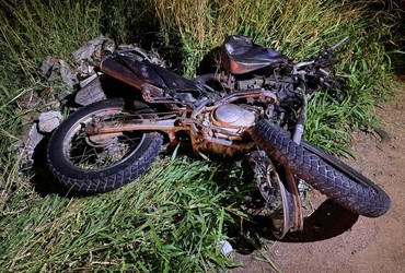 Colisão entre carro e moto deixa um morto e um ferido na SE-230, em Nossa Senhora da Glória
