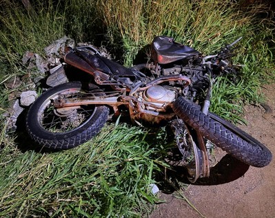 Colisão entre carro e moto deixa um morto e um ferido na SE-230, em Nossa Senhora da Glória