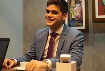 Advogado orienta templos religiosos sobre novas regras ambientais em Aracaju