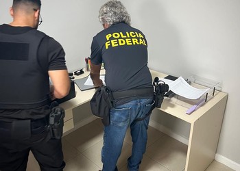 Operação da PF mira esquema de fraude em obra escolar e cumpre mandados em Aracaju