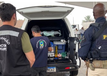 Operação lacra bombas de combustível em posto de Sergipe