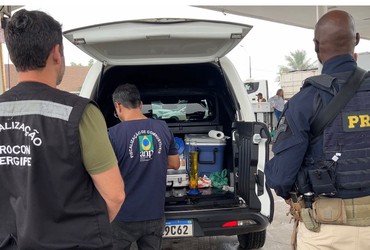 Operação lacra bombas de combustível em posto de Sergipe