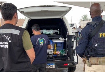 Operação lacra bombas de combustível em posto de Sergipe