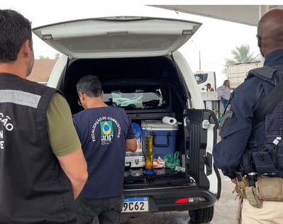 Operação lacra bombas de combustível em posto de Sergipe