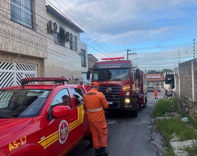 Incêndio atinge residência no bairro Olaria, em Aracaju