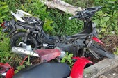 Colisão entre caminhão e moto deixa dois feridos na SE-065, em São Cristóvão