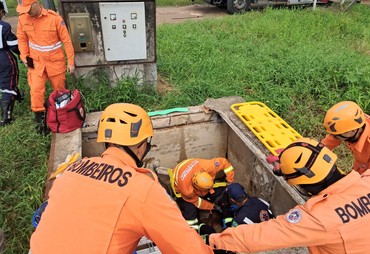 Estrutura cede e deixa dois trabalhadores feridos em Nossa Senhora do Socorro