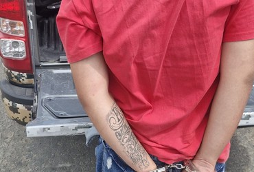 Motociclista é detido com placa adulterada e porção de maconha em Itabaianinha