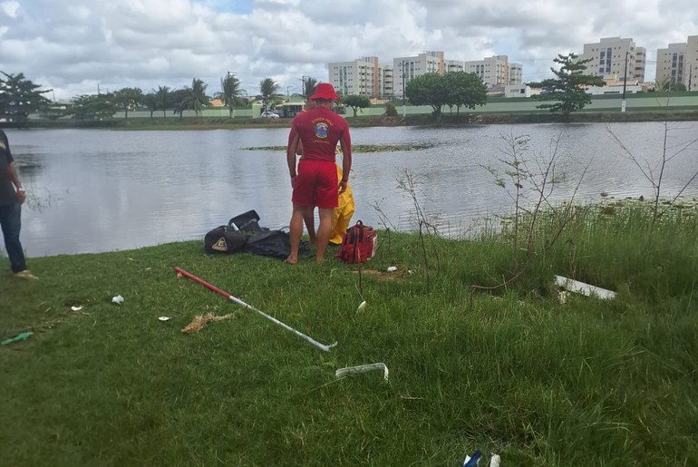 Homem é encontrado morto após afogamento em lago na Zona de Expansão de Aracaju