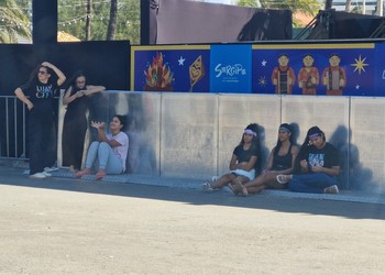 Fãs acampam no Arraiá do Povo para garantir lugar no show de Luan Santana
