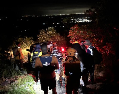 Estudantes ficam ilhados por chuva e são resgatados na Serra de Itabaiana